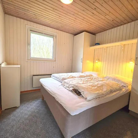 Cozy Family Summer House In Jegum For 6 With Sauna, Jacuzzi & Wood-fired Hot Tub Casa de Férias Oksbøl